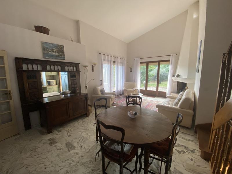 Maison traditionnelle - 130 m² - 7 pièces