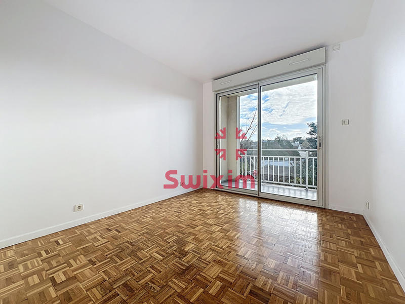 Maison - 102 m² - 4 pièces