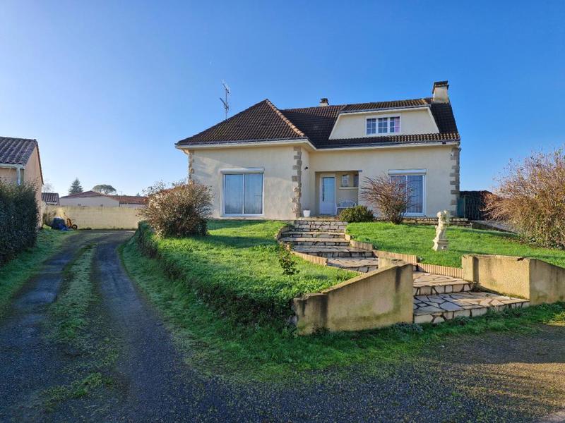 Maison - 184 m² - 7 pièces