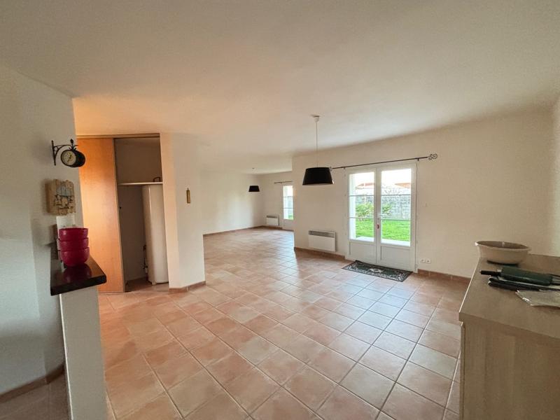 Maison - 98 m² - 4 pièces