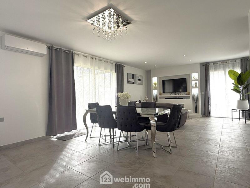 Maison - 108 m² - 4 pièces