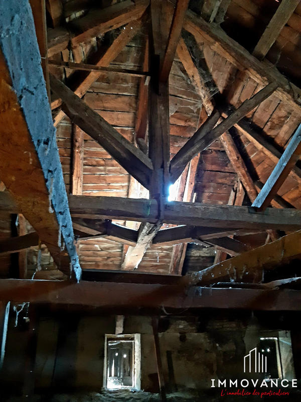 Immeuble - 1 272 m²