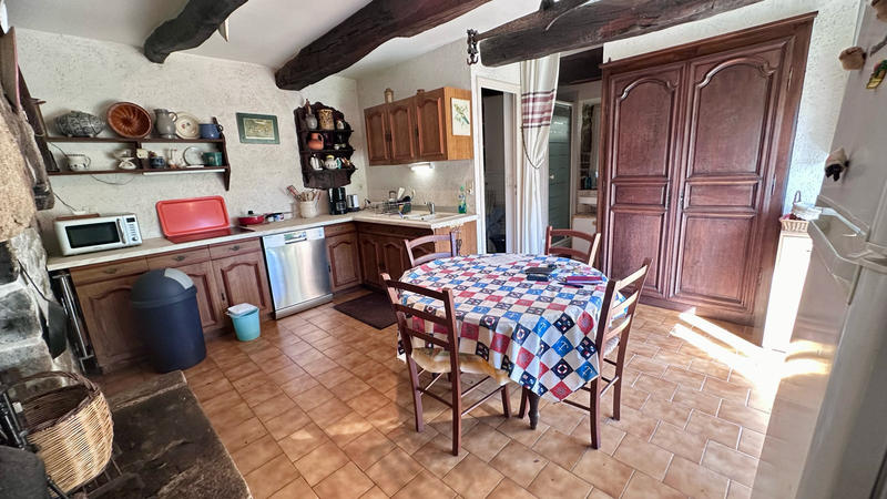 Maison - 104 m² - 4 pièces