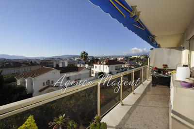 Appartement - 74 m² - 3 pièces