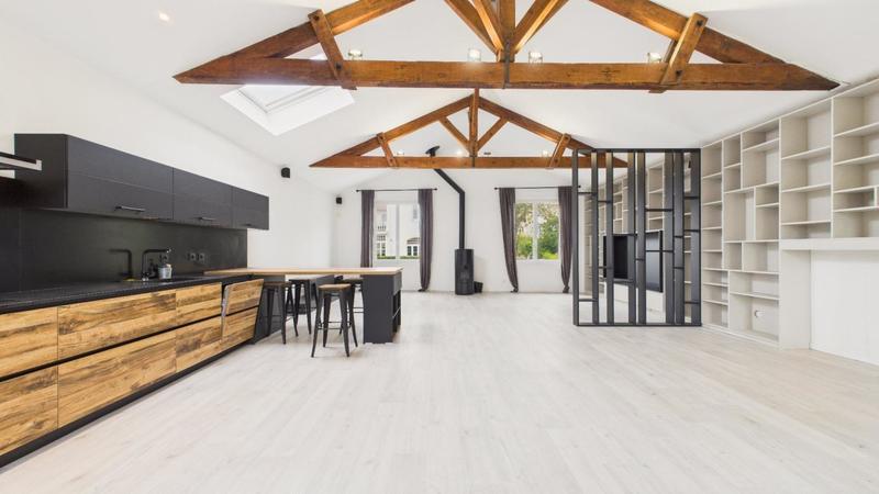 Duplex - 171 m² - 6 pièces