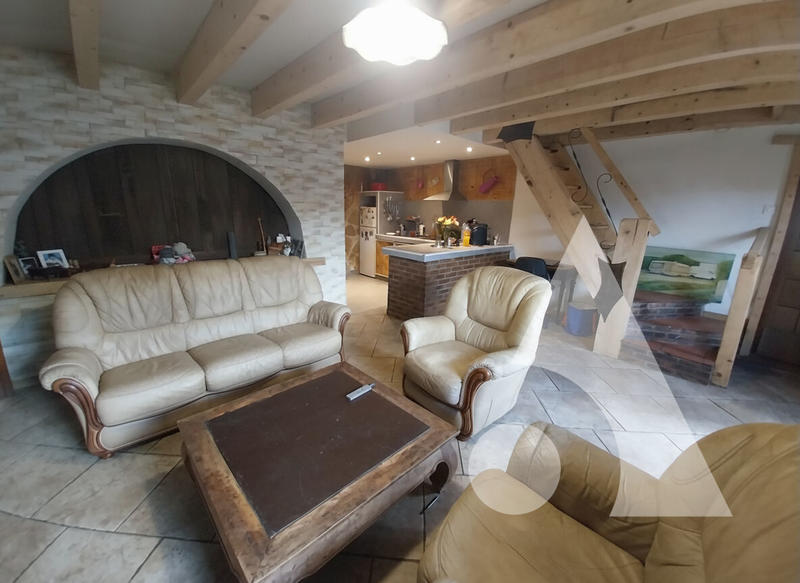 Maison - 100 m² - 5 pièces