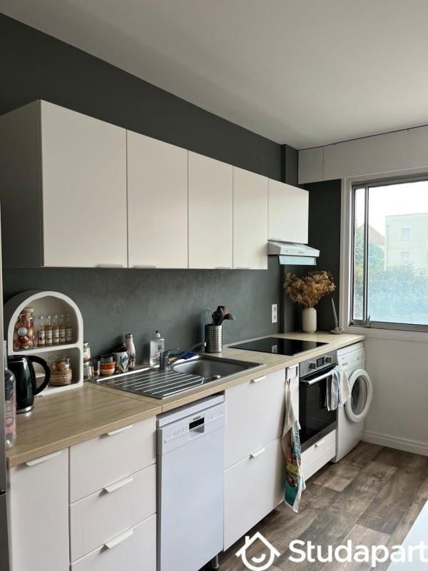 Chambre - 11 m² - 1 pièce