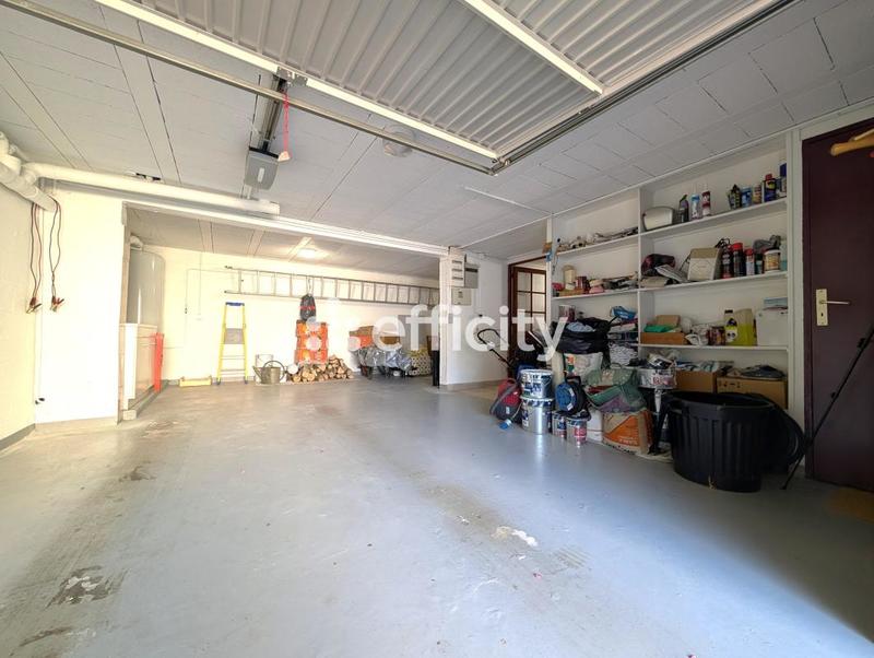 Pavillon - 120 m² - 6 pièces