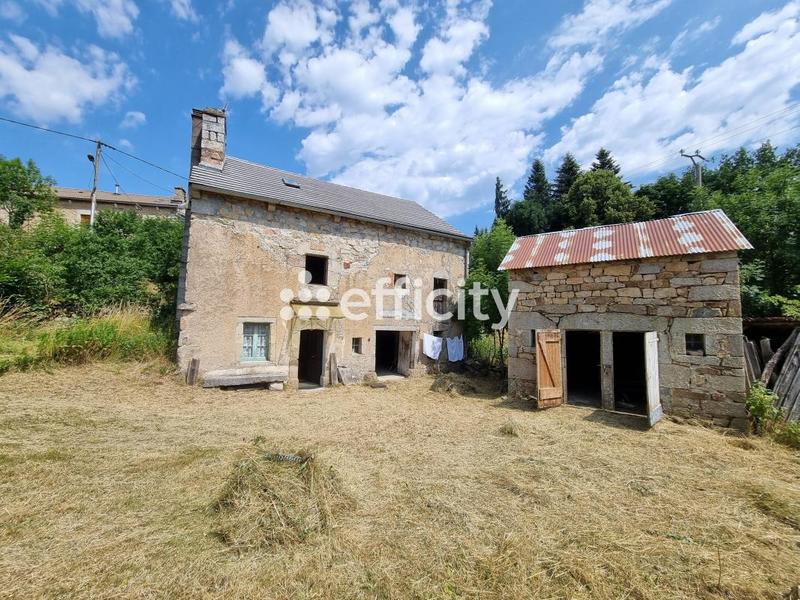 Maison - 90 m² - 3 pièces