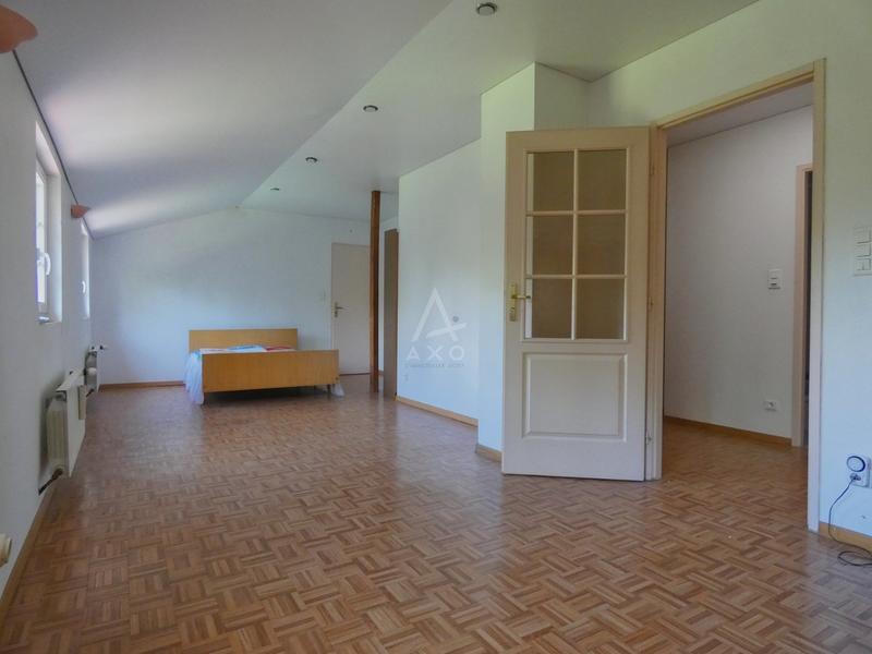 Maison - 175 m² - 8 pièces