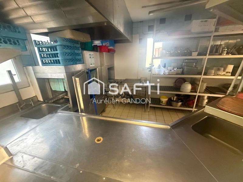 Local commercial - 552 m² - 25 pièces