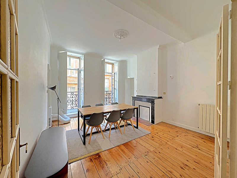 Appartement - 175 m² - 7 pièces