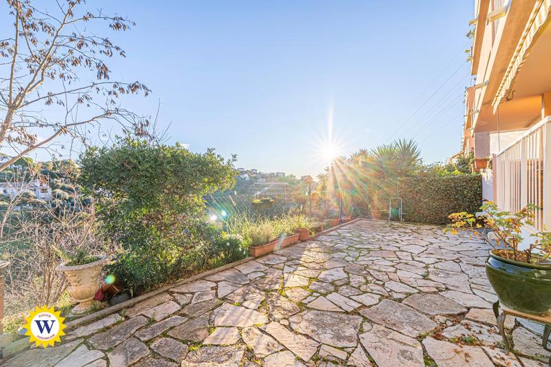 Appartement - 80 m² - 3 pièces