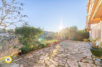 Appartement - 80 m² - 3 pièces