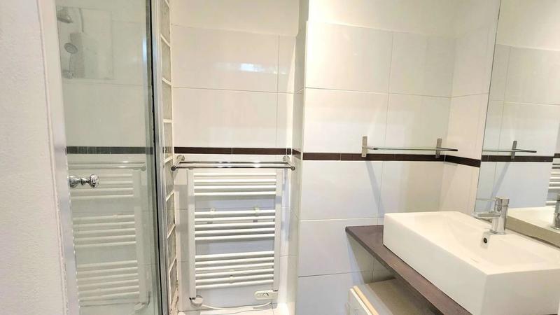 Appartement - 80 m² - 3 pièces