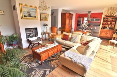 Villa - 146 m² - 5 pièces