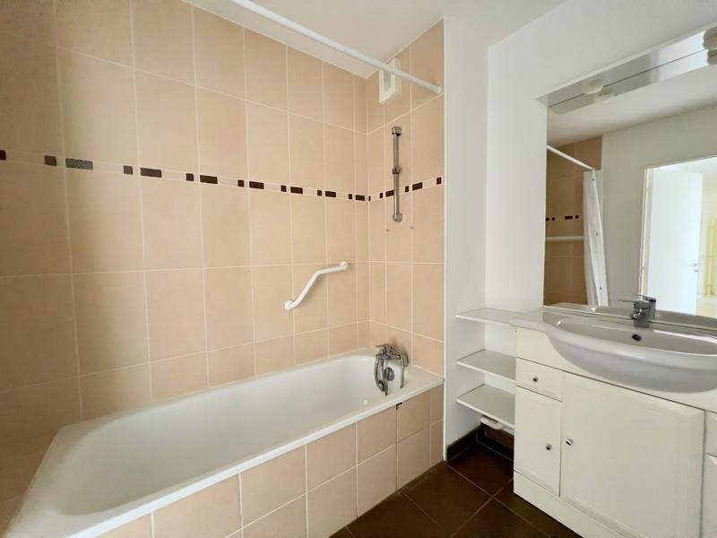 Appartement - 104 m² - 5 pièces