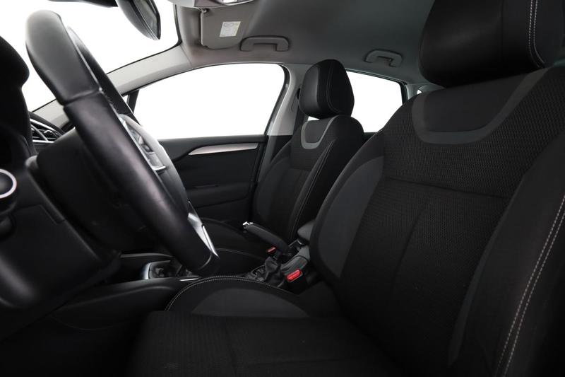 Citroën C4 1.6 Blue-HDi Millenium 100 ch