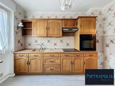 Appartement - 75 m² - 3 pièces