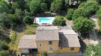Villa - 139 m² - 4 pièces