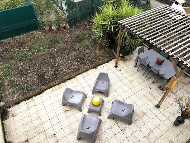 Maison d'architecte - 140 m² - 4 pièces