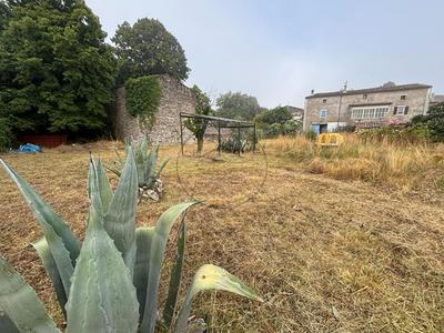 Maison de village - 100 m² - 6 pièces