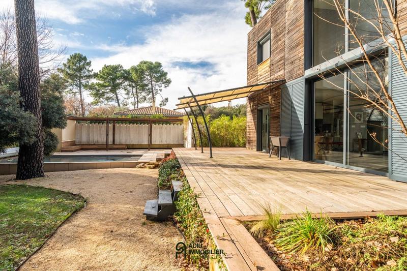 Maison - 136 m² - 4 pièces