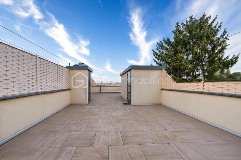 Maison de ville - 144 m² - 6 pièces