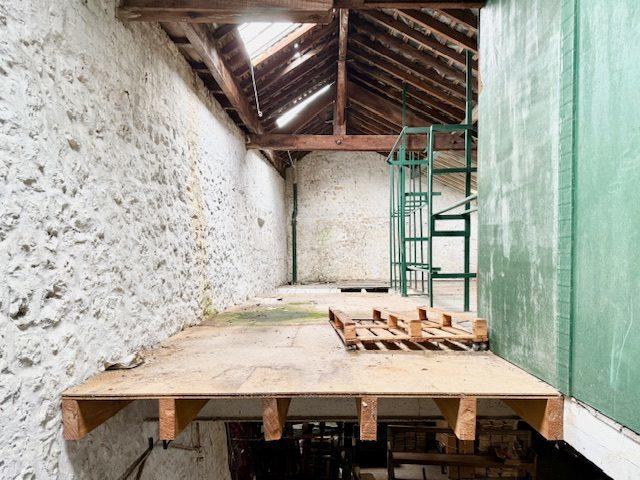 Immeuble - 167 m² - 3 pièces