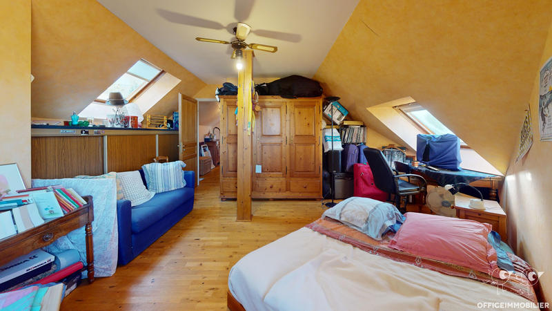 Maison - 151 m² - 5 pièces