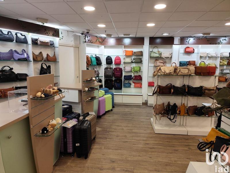 Local commercial - 270 m²