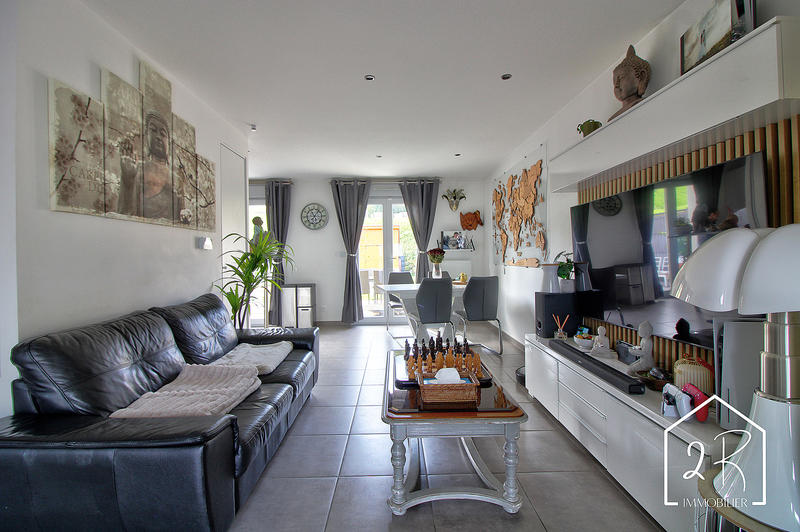 Maison - 76 m² - 4 pièces