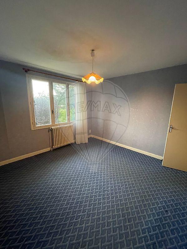 Maison - 147 m² - 6 pièces