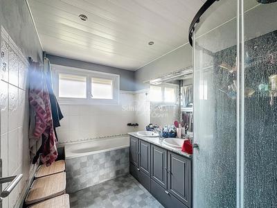 Maison - 88 m² - 4 pièces