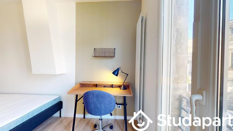 Chambre - 9 m² - 1 pièce