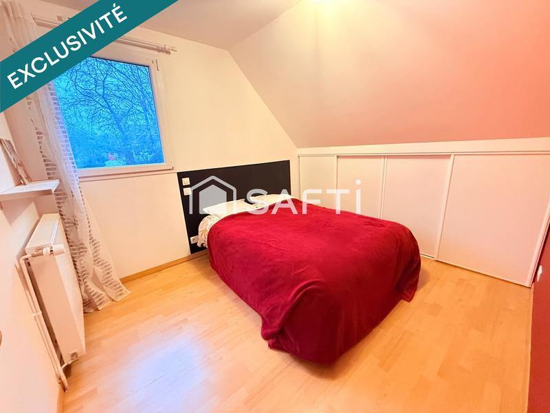 Maison - 205 m² - 8 pièces