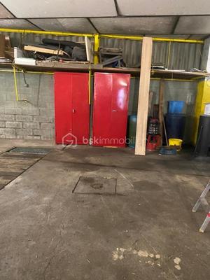 Parking / Garage - 170 m²