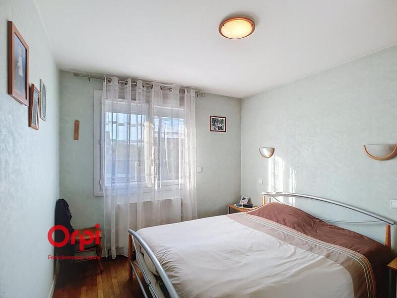 Maison - 104 m² - 5 pièces