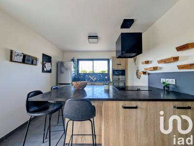 Maison - 97 m² - 5 pièces