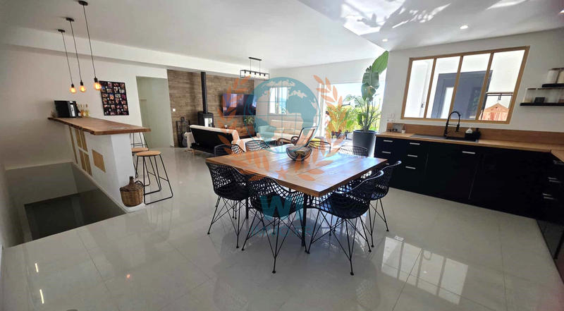 Maison - 150 m² - 6 pièces