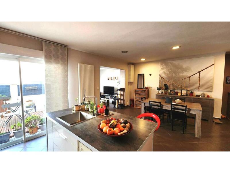 Maison - 86 m² - 5 pièces