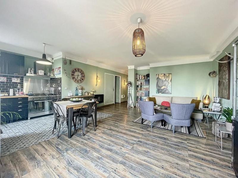 Appartement - 60 m² - 2 pièces