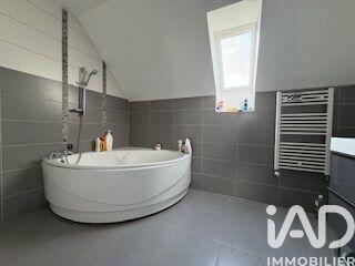 Maison - 128 m² - 5 pièces