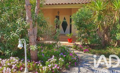 Maison - 257 m² - 6 pièces