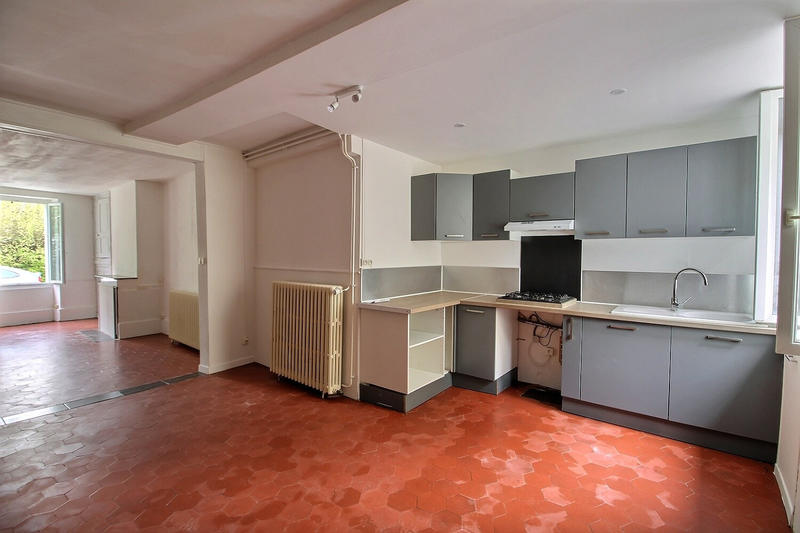 Maison de village - 85 m² - 4 pièces