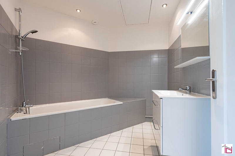 Appartement - 61 m² - 3 pièces