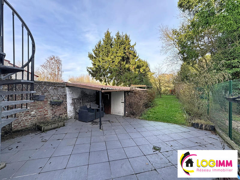 Maison - 170 m² - 9 pièces