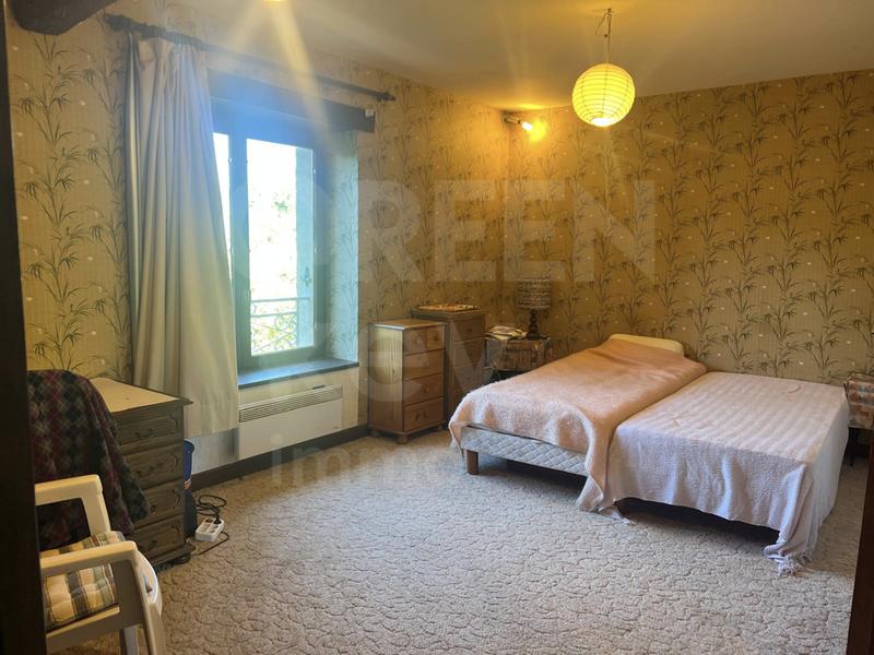 Maison - 197 m² - 5 pièces