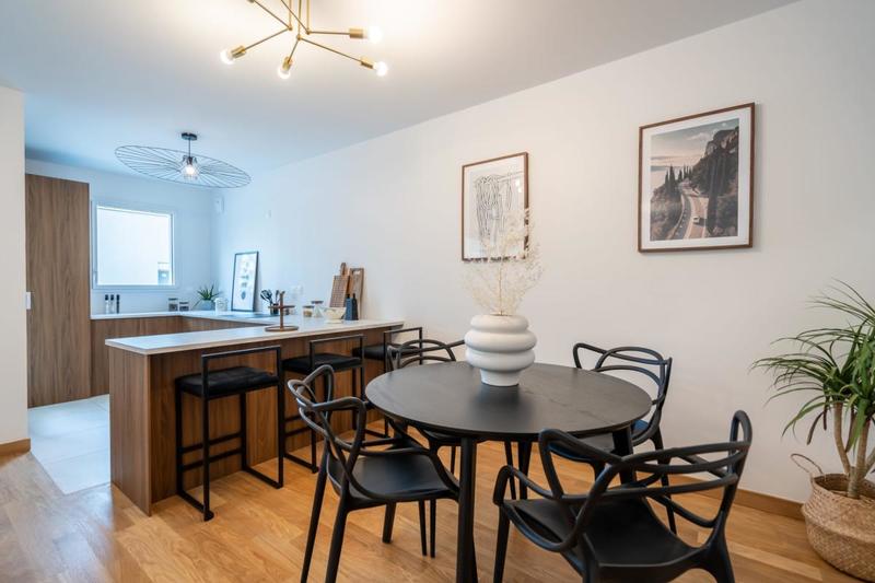 Appartement - 87 m² - 4 pièces