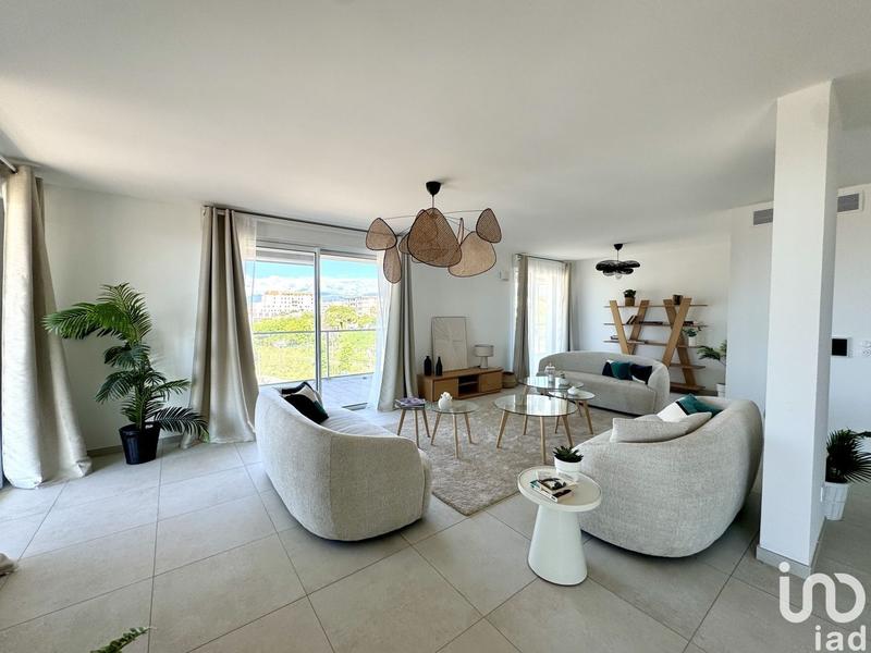 Appartement - 139 m² - 4 pièces